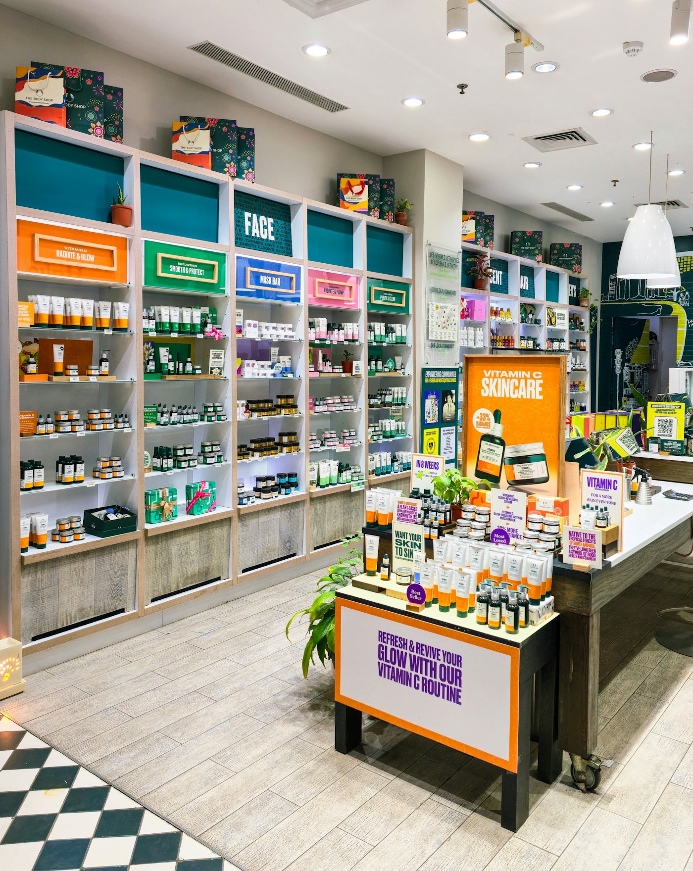 Retail shelves